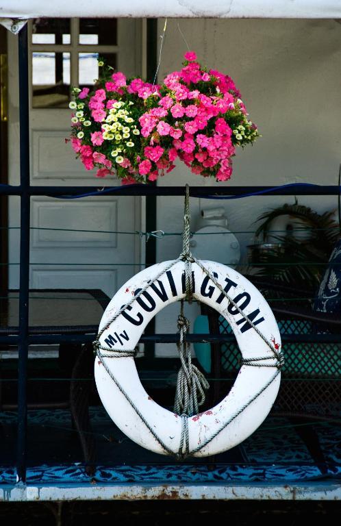 مبيت وإفطار سانت بول The Covington Houseboat المظهر الخارجي الصورة