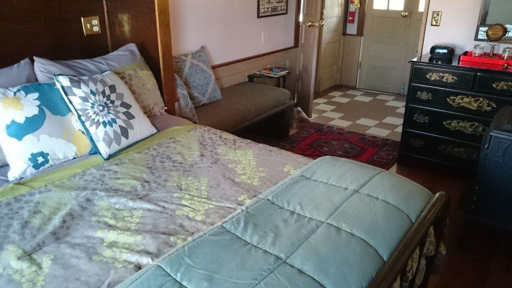 مبيت وإفطار سانت بول The Covington Houseboat المظهر الخارجي الصورة