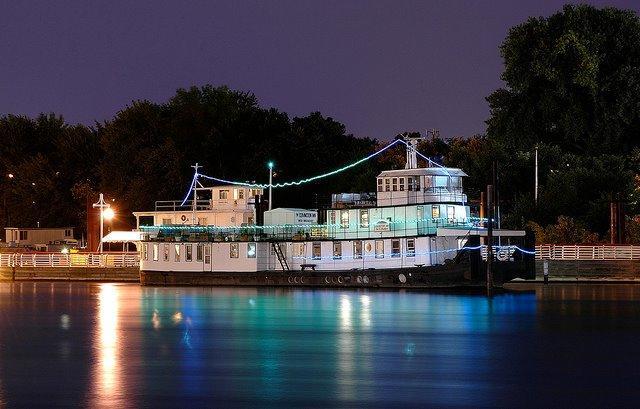مبيت وإفطار سانت بول The Covington Houseboat المظهر الخارجي الصورة